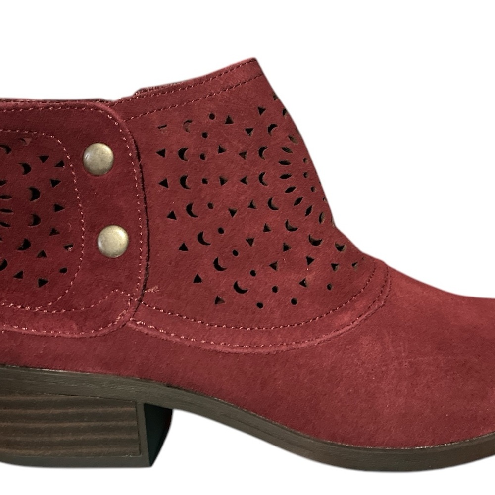 Baretrap Gaige Laser Cut Suede Ankle Booties